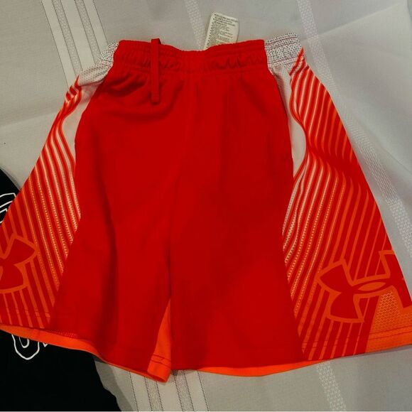 Adidas Shirt and Under Armour shorts bundle - Picture 9 of 10